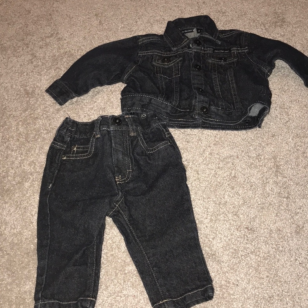 👶🏻⚫️Calvin Klein denim outfit. ⚫️👶🏻